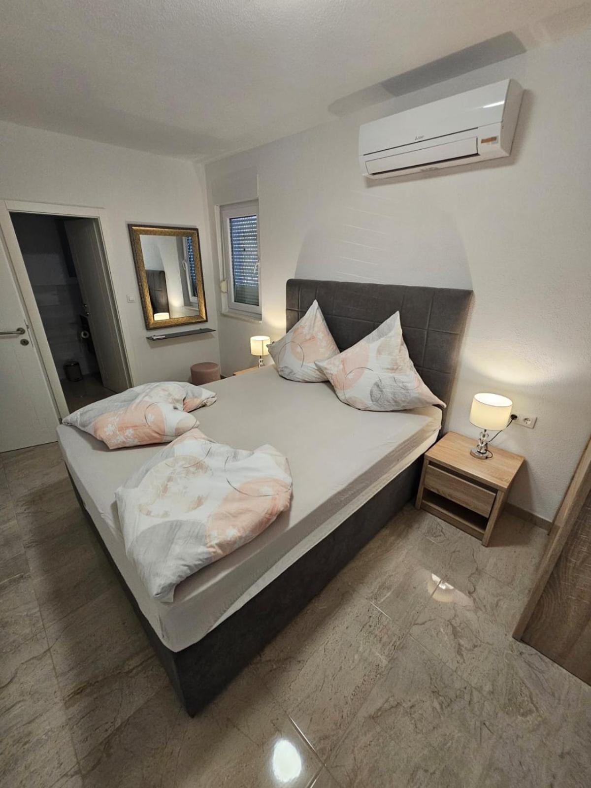 Villa Botic Trogir Luaran gambar
